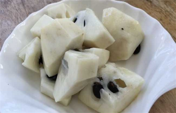釋迦果上火嗎，釋迦果性溫吃多了會上火