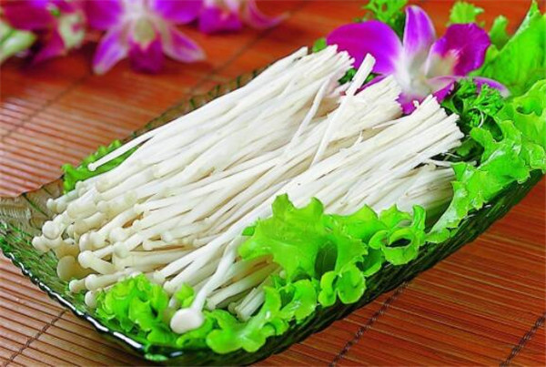 金針菇根部再生方法，金針菇培養(yǎng)液調制再生效果非常好