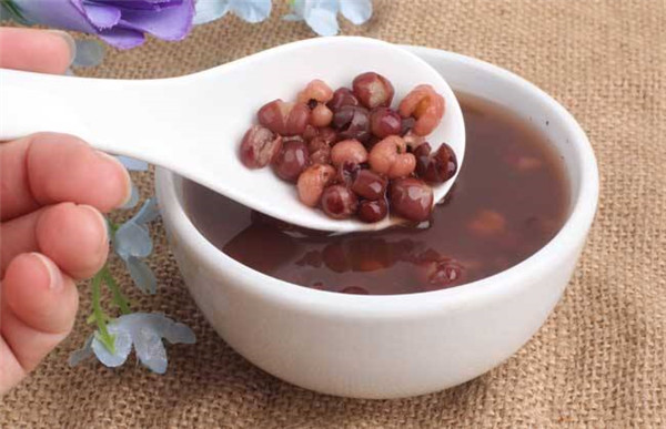 紅豆薏米粥什么時候喝最好，紅豆薏米粥能減肥嗎