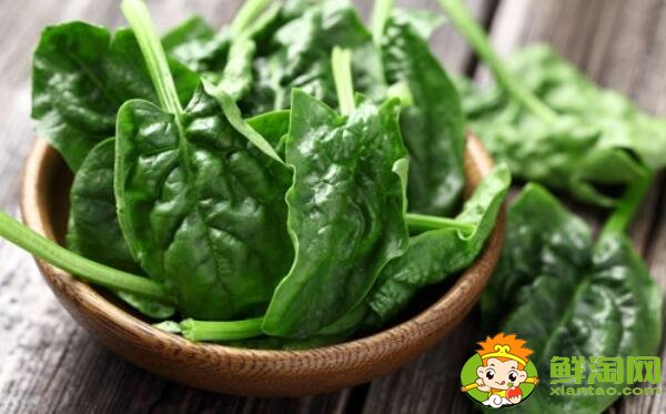 青菜有農(nóng)藥用什么水洗，什么樣的青菜農(nóng)藥最多的