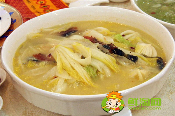 上湯娃娃菜是什么菜系，上湯娃娃菜是湯還是菜