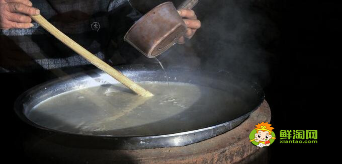 鹵水點(diǎn)豆腐的鹵水是什么東西，鹵水豆腐的做法