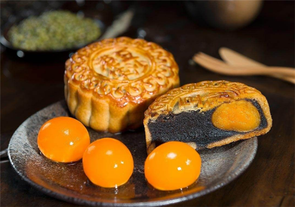中秋節(jié)吃月餅的寓意是什么