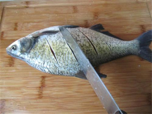 鳊魚燉湯怎么做好吃