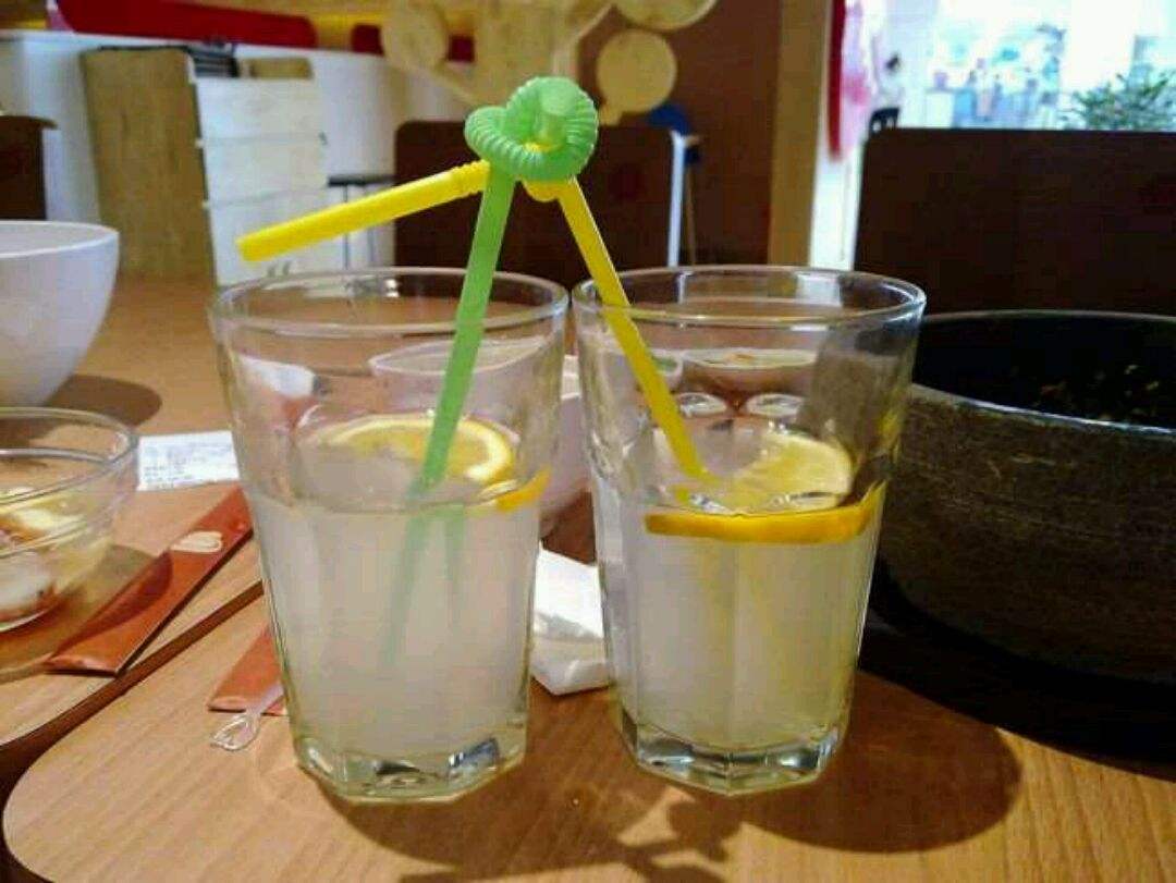 蜂蜜檸檬水的兩種做法 增強抵抗力的好東東